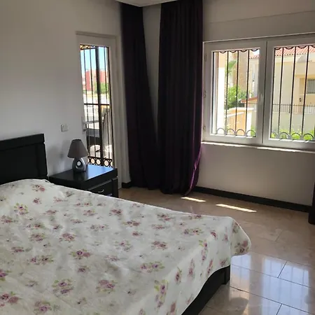 Muestakil Havuzlu Villa * Belek