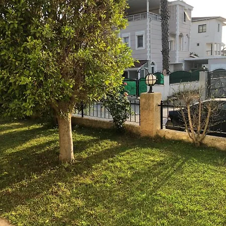 Muestakil Havuzlu Villa * Belek